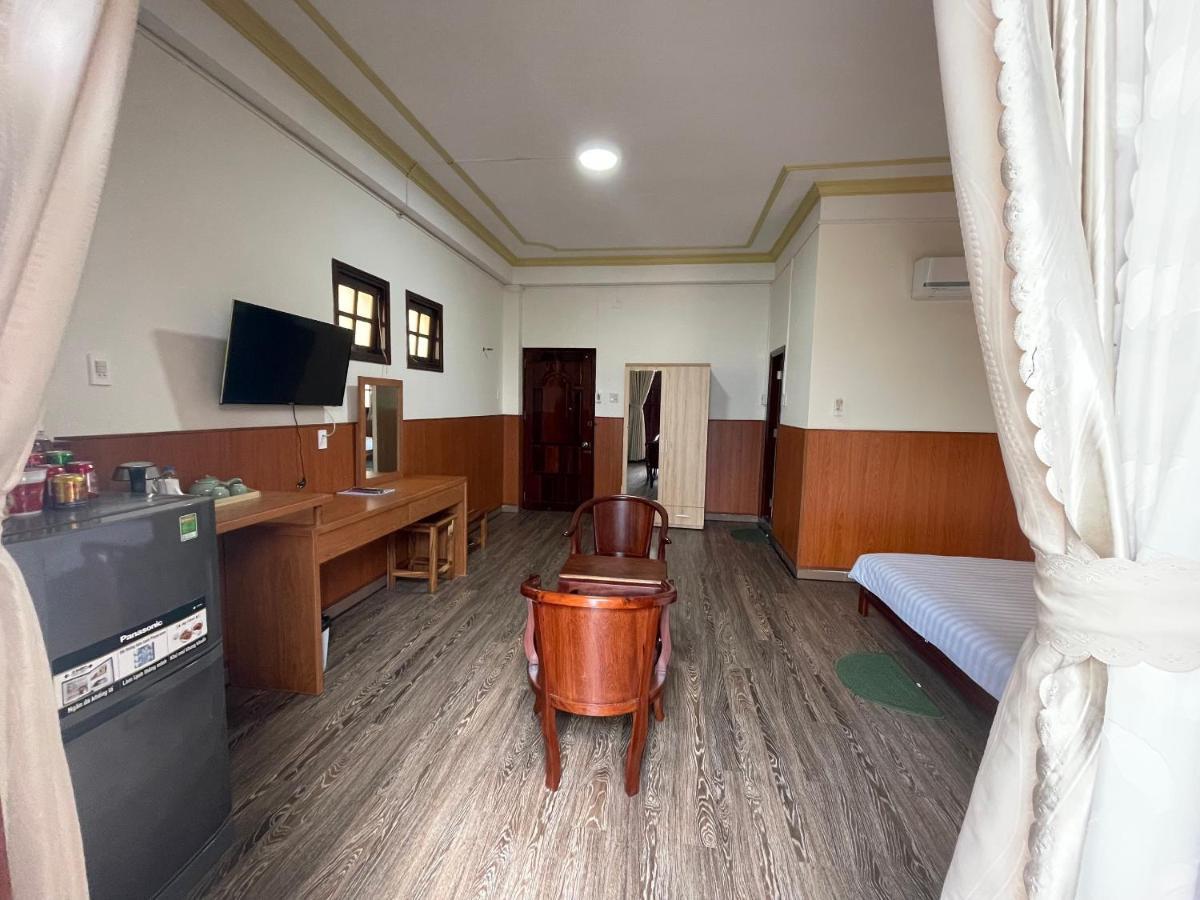 Hotel Khach San Mekong Star à Vĩnh Long Extérieur photo