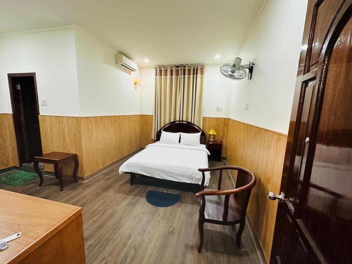 Hotel Khach San Mekong Star à Vĩnh Long Extérieur photo
