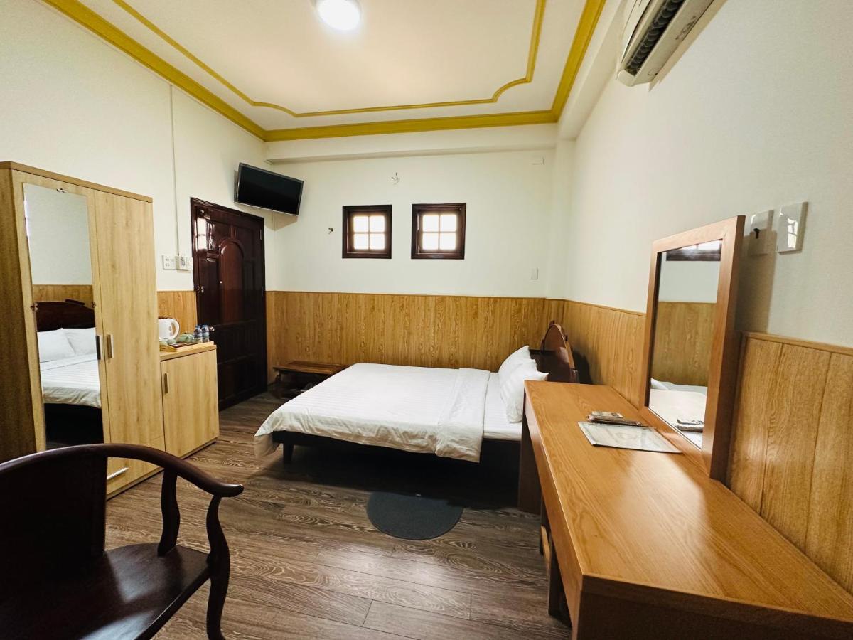 Hotel Khach San Mekong Star à Vĩnh Long Extérieur photo