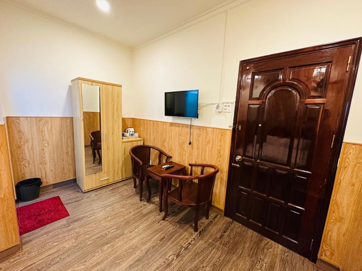 Hotel Khach San Mekong Star à Vĩnh Long Extérieur photo